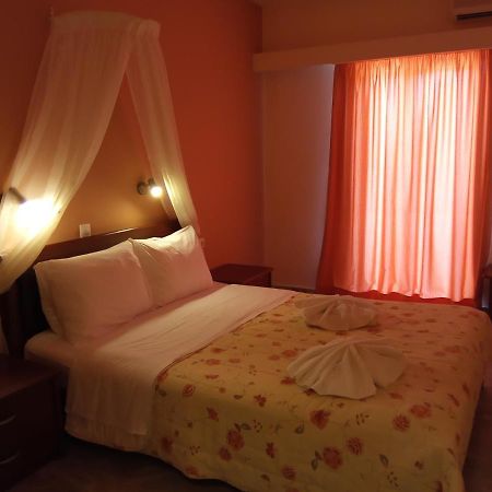 קאטו דרטסו Malou Apartments מראה חיצוני תמונה