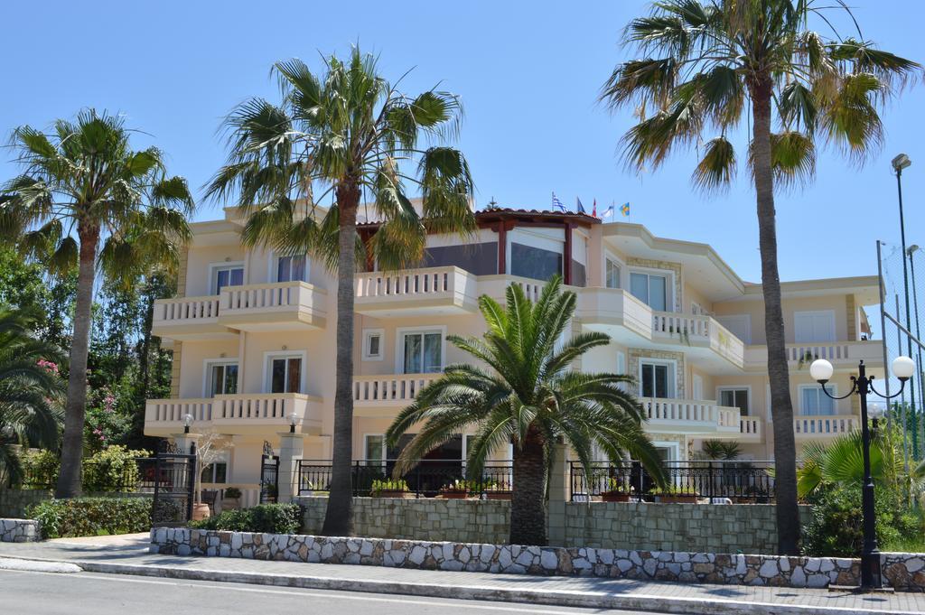 קאטו דרטסו Malou Apartments מראה חיצוני תמונה