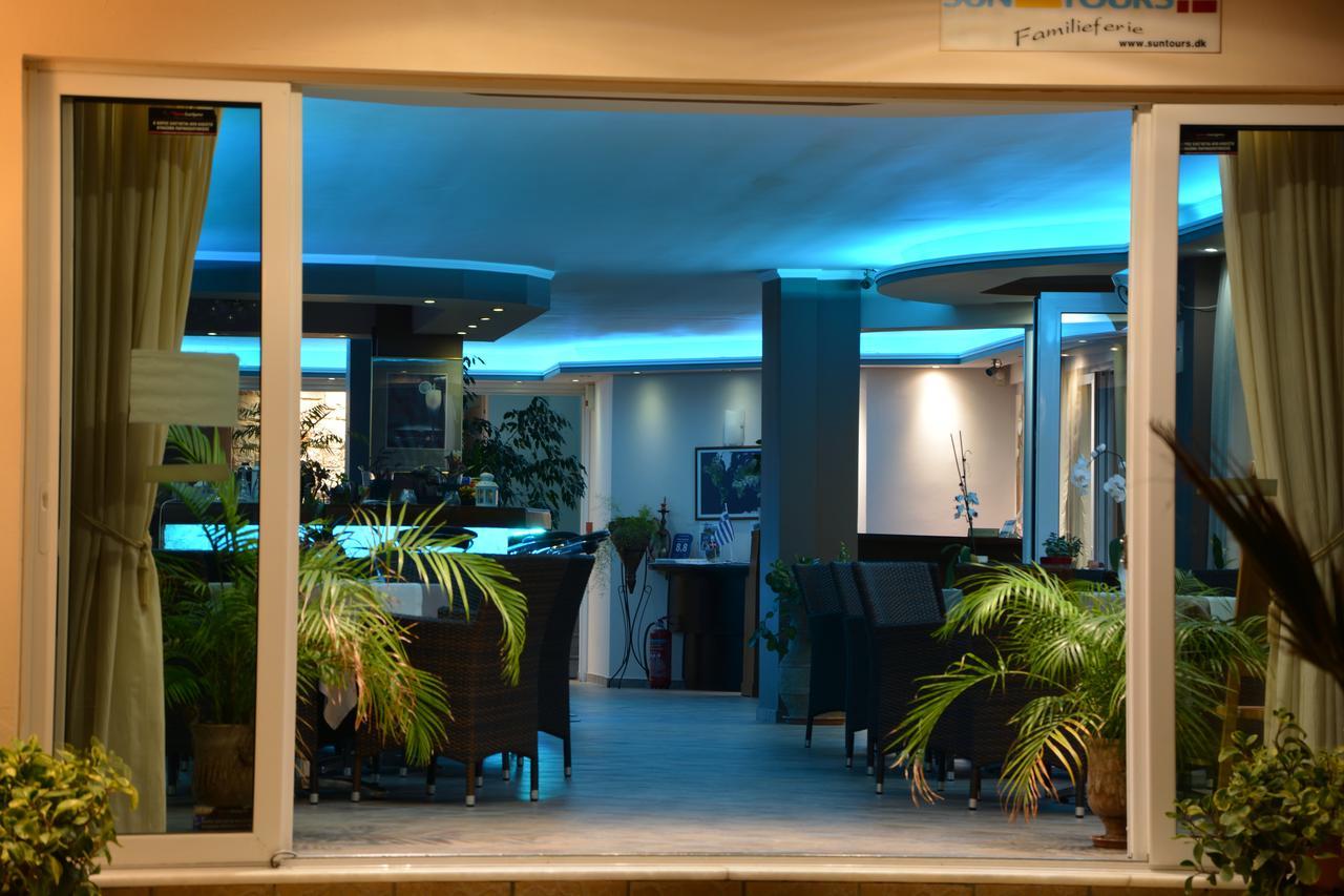 קאטו דרטסו Malou Apartments מראה חיצוני תמונה